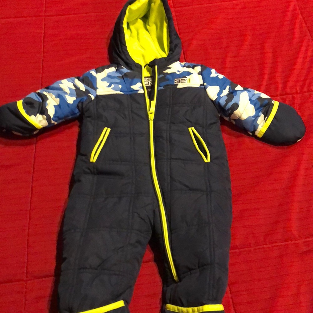 Weatherproof snow suit